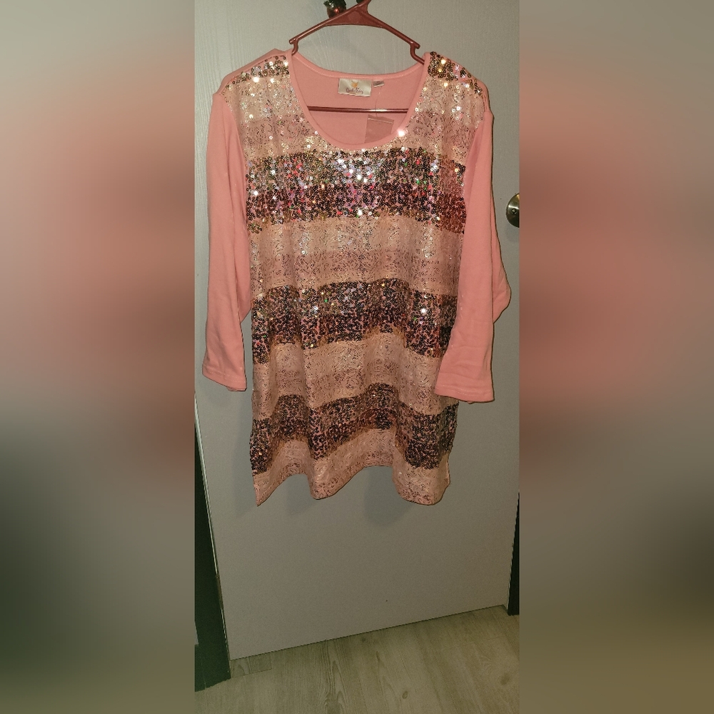 Quacker Factory top